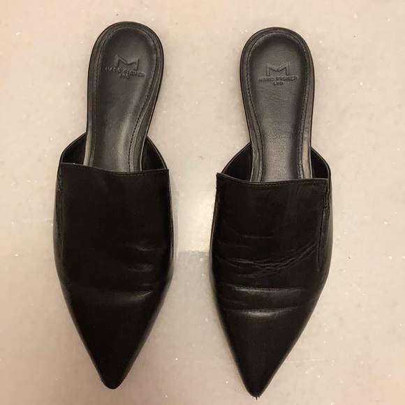 Marc Fisher Pointed Flats. - Picture 1 of 3
